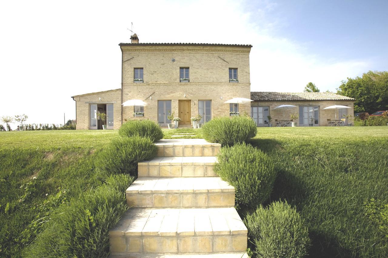 Casa San Ruffino Bed & Breakfast Montegiorgio Exterior photo